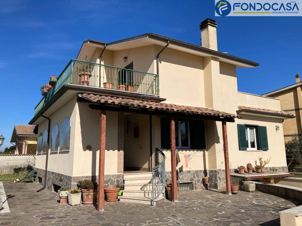 Villa in vendita a Labico, 5 locali, prezzo € 289.000 | PortaleAgenzieImmobiliari.it
