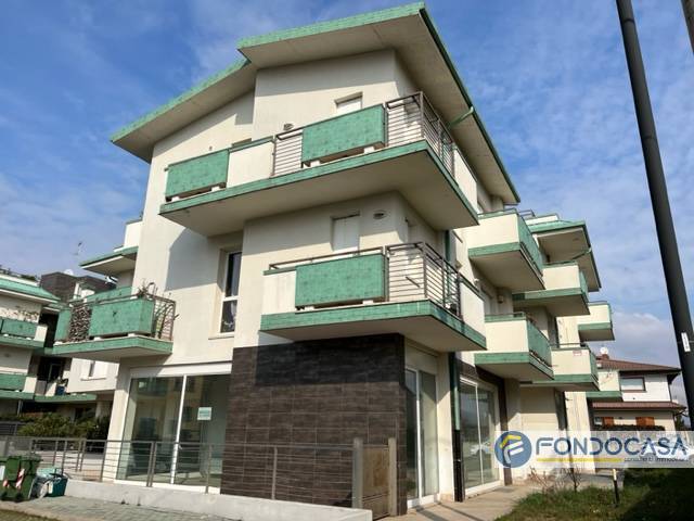 Appartamento in vendita a Rovato, 4 locali, prezzo € 159.900 | PortaleAgenzieImmobiliari.it