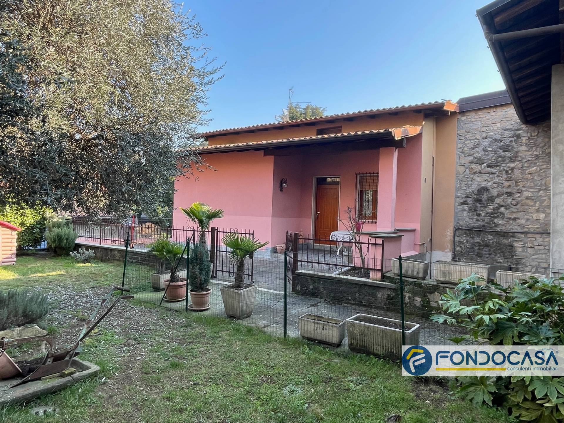 Appartamento in vendita a Castelli Calepio, 3 locali, prezzo € 109.900 | PortaleAgenzieImmobiliari.it