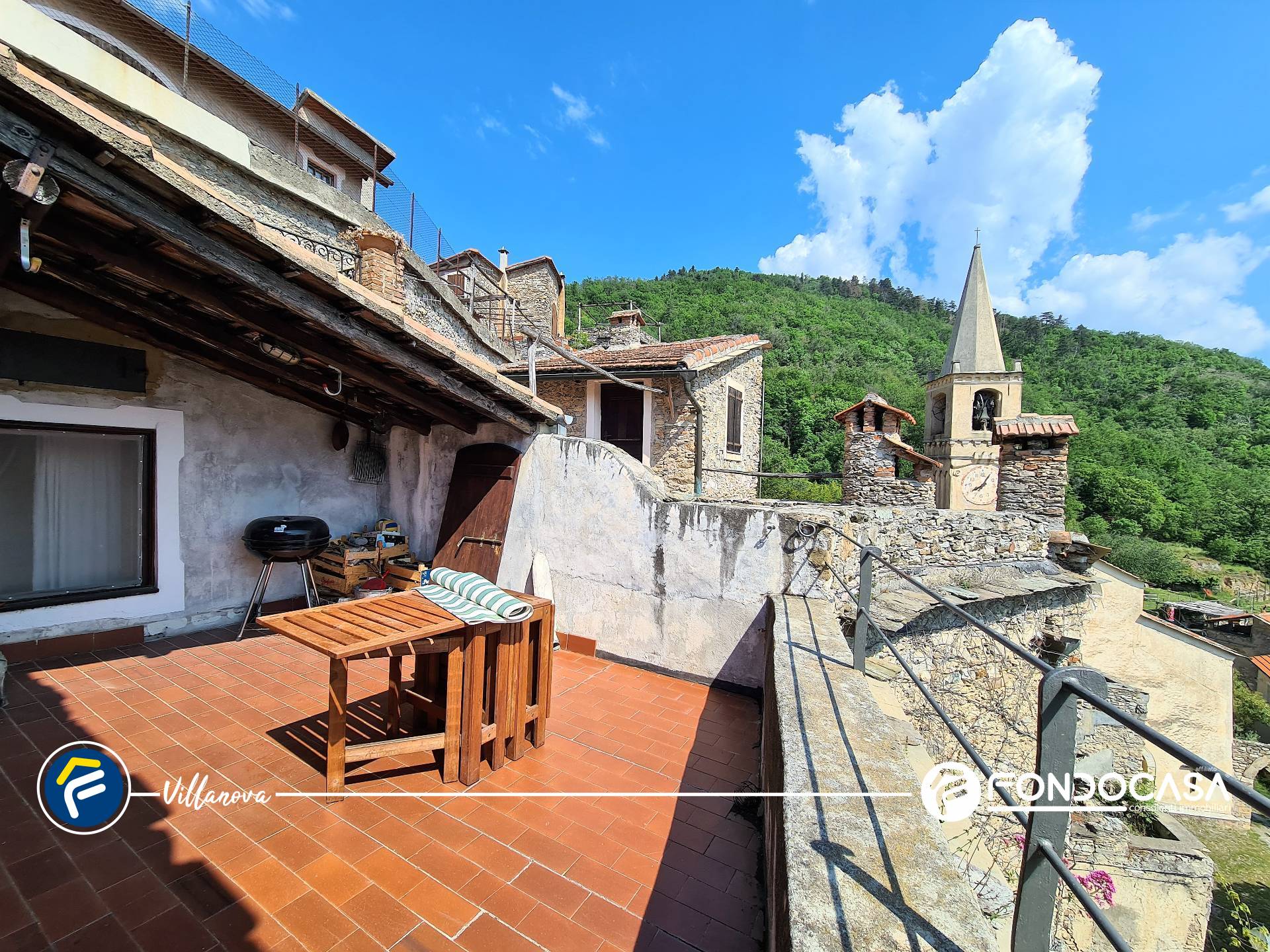 Appartamento in Vendita a Castelvecchio di Rocca Barbena