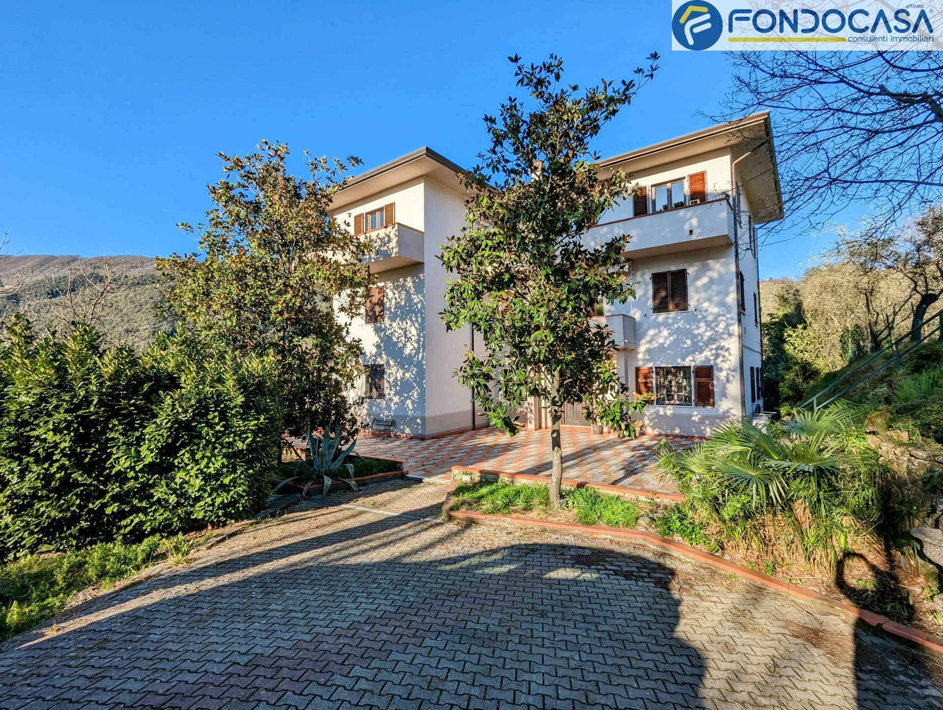 Appartamento in vendita a Fosdinovo, 4 locali, zona ano, prezzo € 239.900 | PortaleAgenzieImmobiliari.it