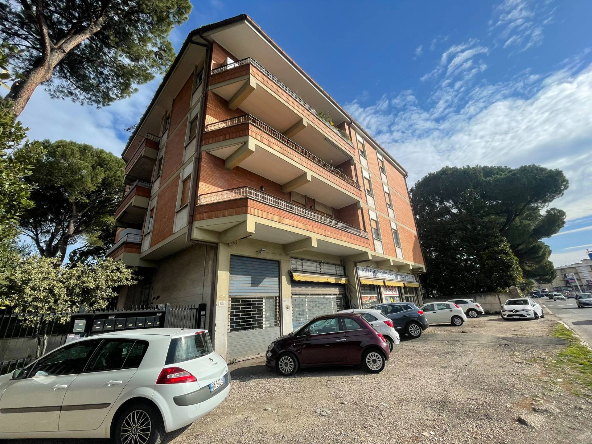 Appartamento in vendita a Tivoli, 3 locali, zona Località: TivoliTerme, prezzo € 89.000 | PortaleAgenzieImmobiliari.it