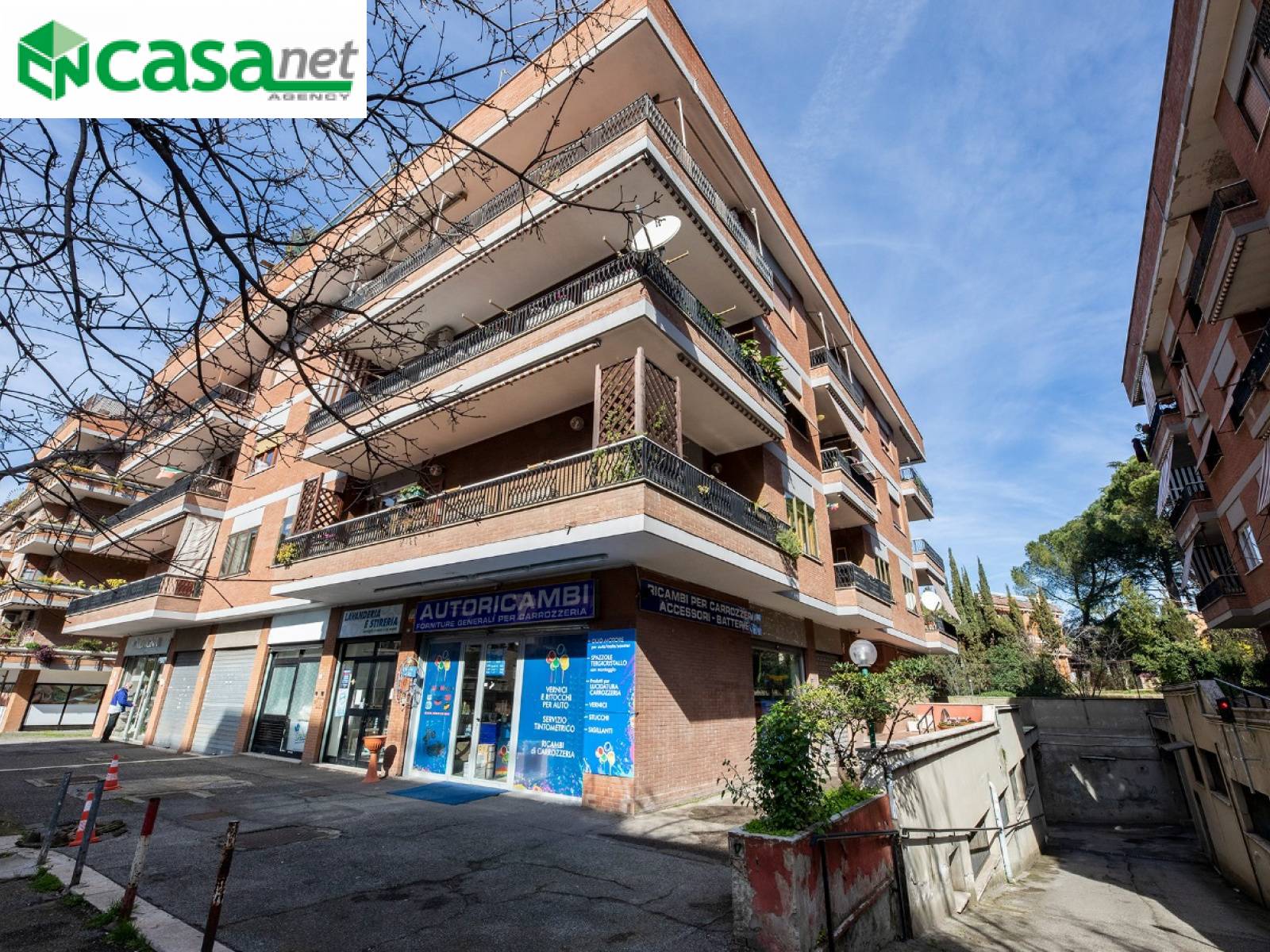 Appartamento in vendita a Guidonia Montecelio, 4 locali, zona Località: ColleVerde, prezzo € 249.000 | CambioCasa.it