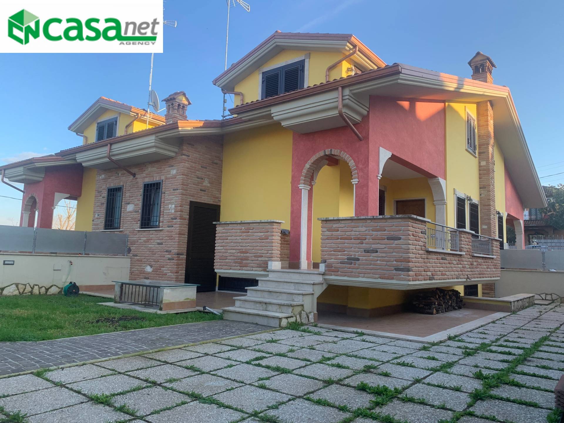 Villa in vendita a Guidonia Montecelio, 5 locali, zona Zona: Pichini, prezzo € 319.000 | CambioCasa.it