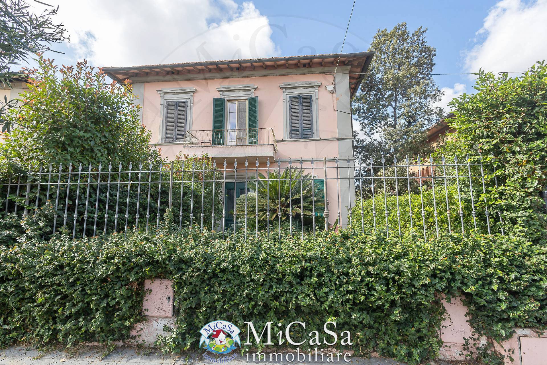 Appartamento in vendita a Pisa, 7 locali, zona Località: PORTAALUCCA/PORTANUOVA, prezzo € 585.000 | PortaleAgenzieImmobiliari.it