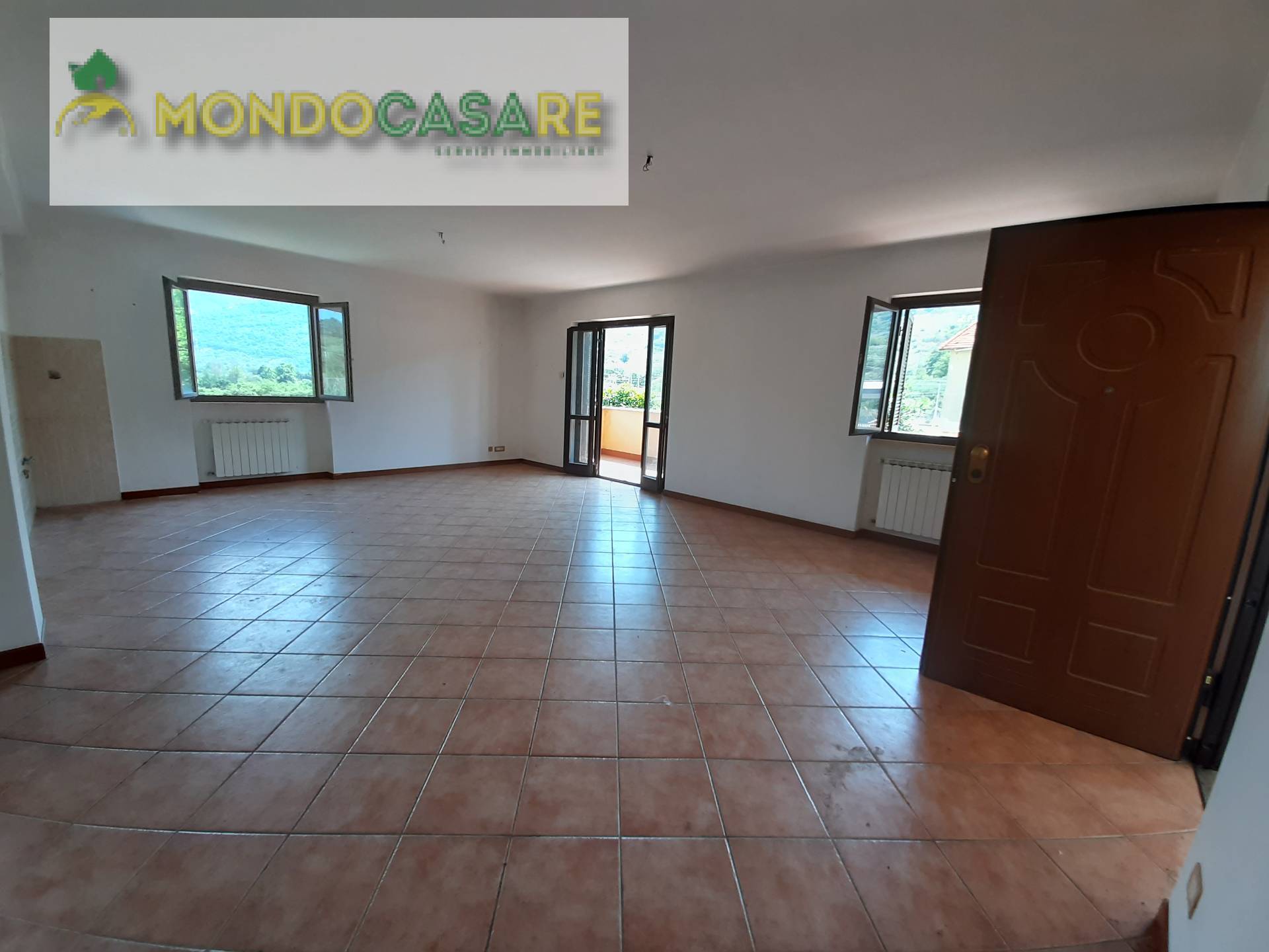 Appartamento in vendita a Marcellina, 4 locali, zona Località: ScaloFerrroviario, prezzo € 103.000 | CambioCasa.it