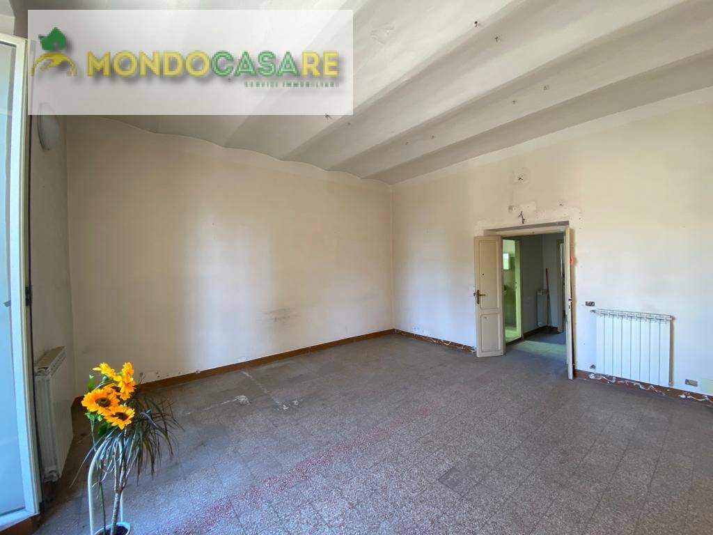 Appartamento in vendita a Moricone, 2 locali, prezzo € 35.000 | CambioCasa.it