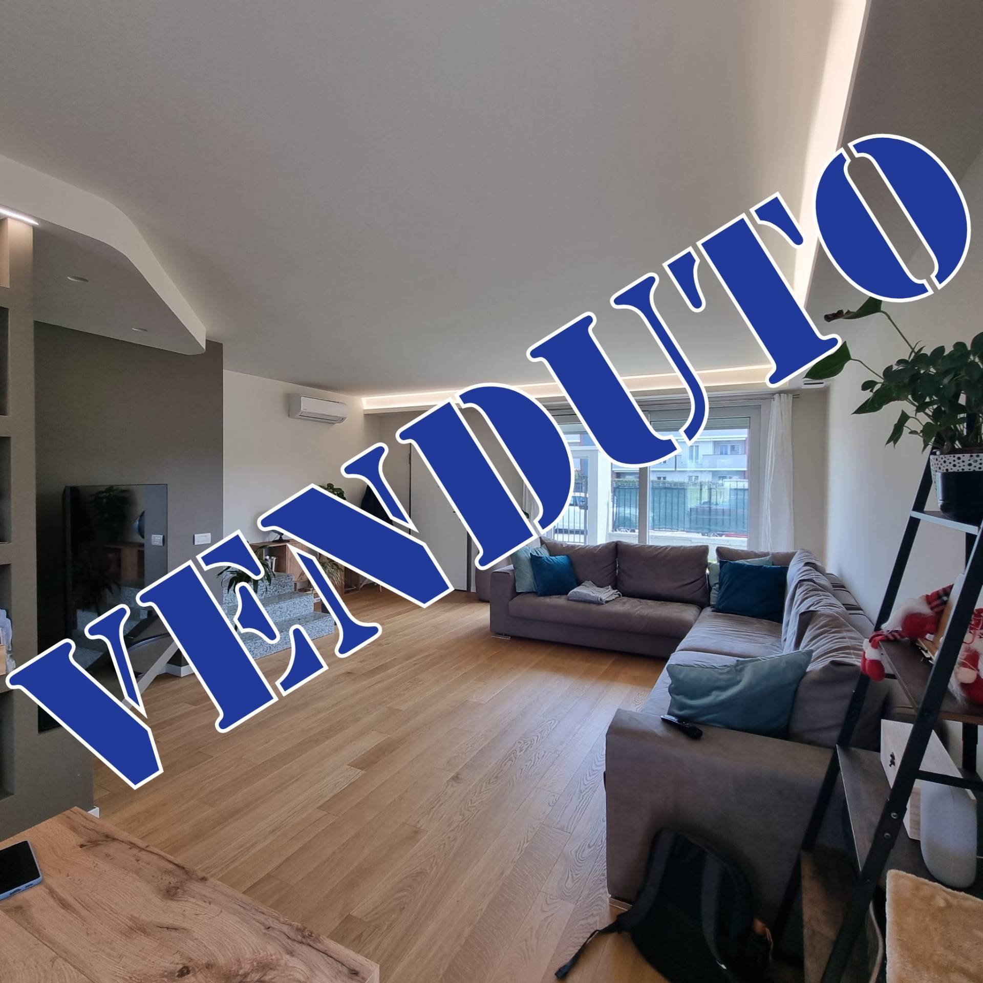 Villa in vendita a Pozzo d'Adda, 4 locali, prezzo € 349.000 | PortaleAgenzieImmobiliari.it