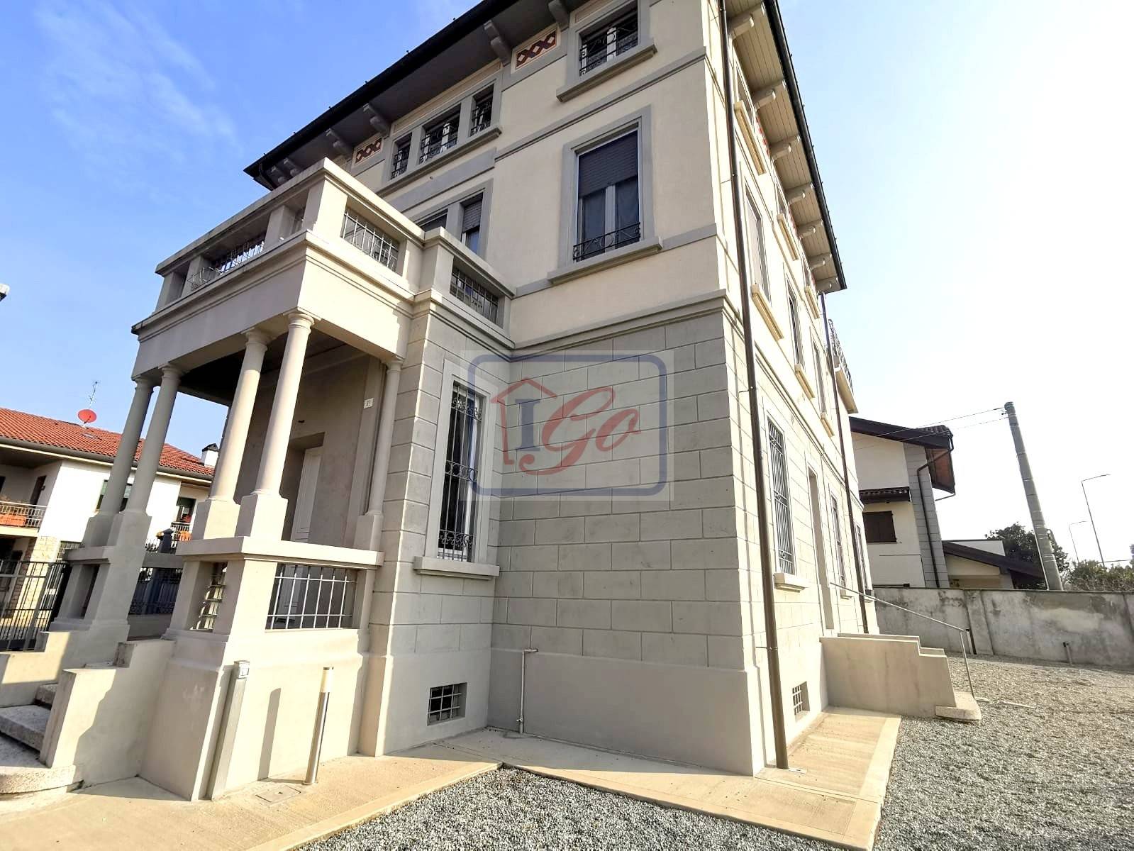 Villa in vendita a Capriate San Gervasio, 2 locali, prezzo € 165.000 | PortaleAgenzieImmobiliari.it