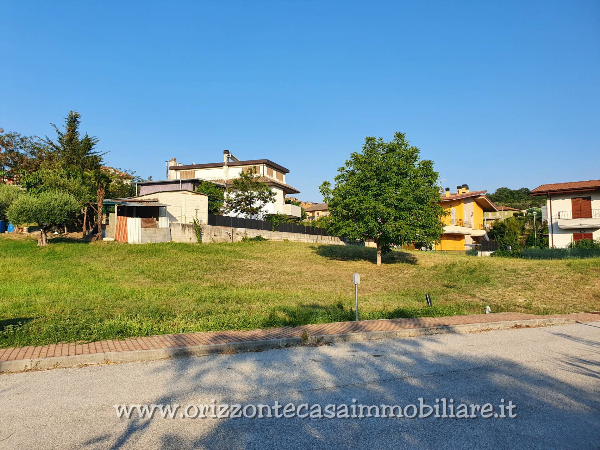 Terreno Edificabile Residenziale in vendita a Folignano, 9999 locali, zona Località: VillaPigna, prezzo € 130.000 | PortaleAgenzieImmobiliari.it