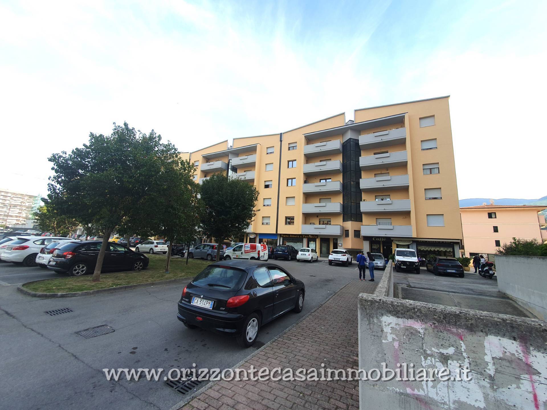 Appartamento in vendita a Ascoli Piceno, 6 locali, zona icelli, prezzo € 135.000 | PortaleAgenzieImmobiliari.it