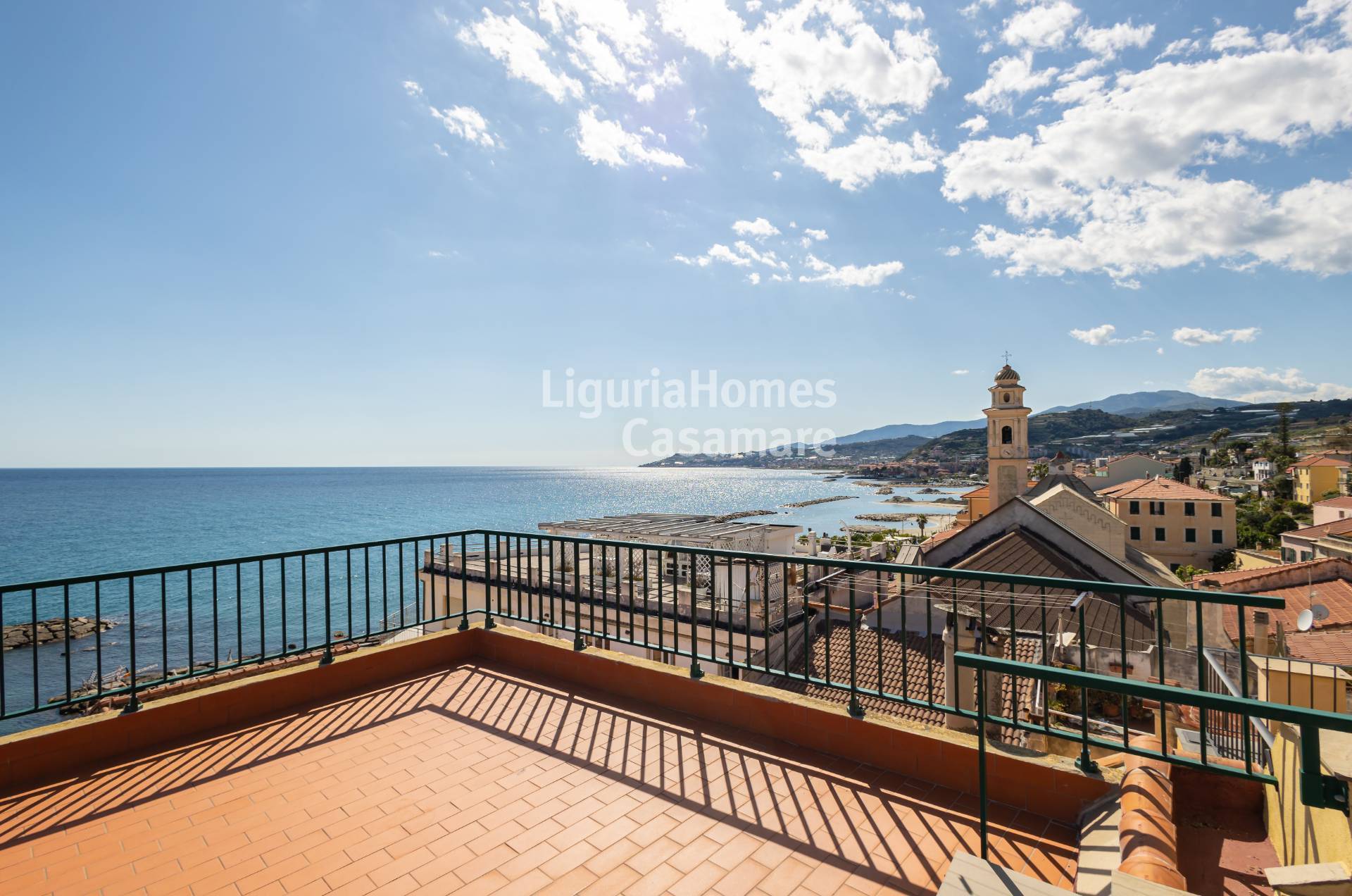 Appartamento in vendita a Santo Stefano al Mare, 3 locali, prezzo € 215.000 | PortaleAgenzieImmobiliari.it