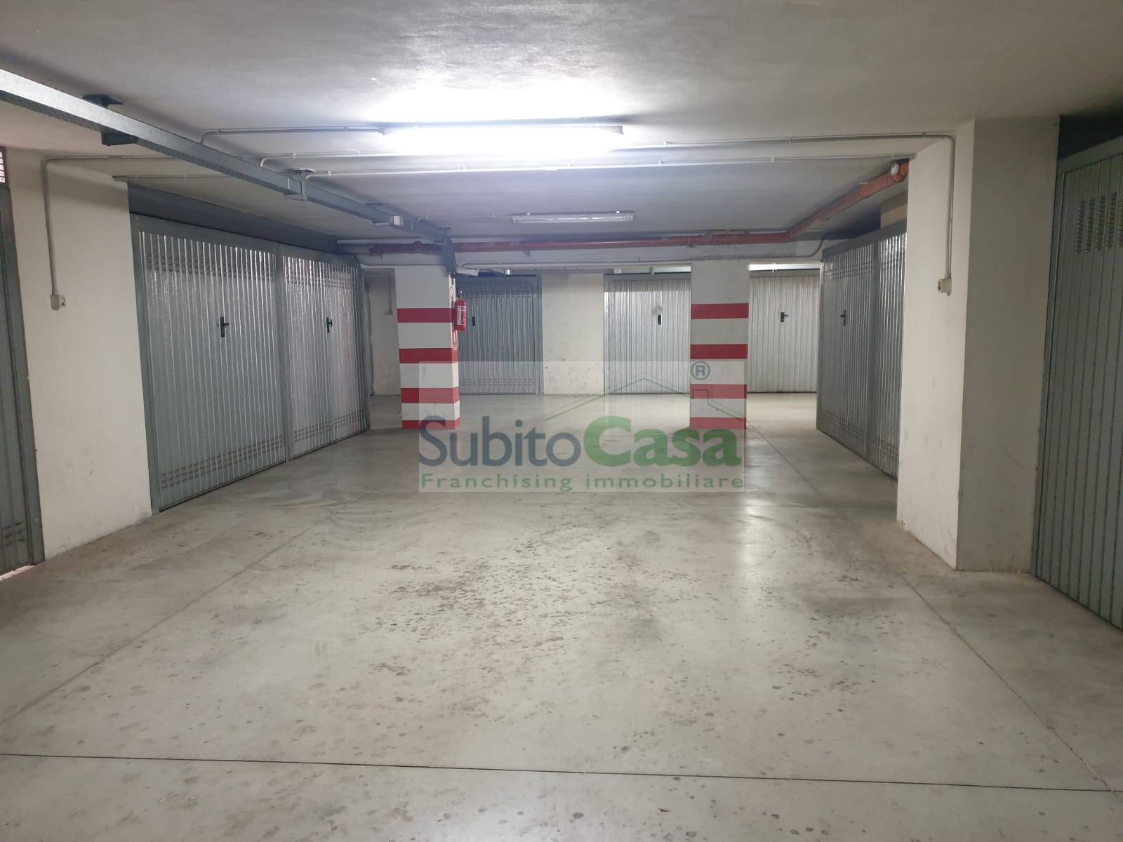 Box / Garage in vendita a Chieti, 1 locali, zona Località: ChietiScaloZonaCentro, prezzo € 18.500 | PortaleAgenzieImmobiliari.it