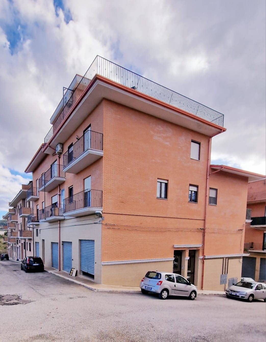 Appartamento in vendita a San Nicandro Garganico, 3 locali, prezzo € 67.000 | PortaleAgenzieImmobiliari.it