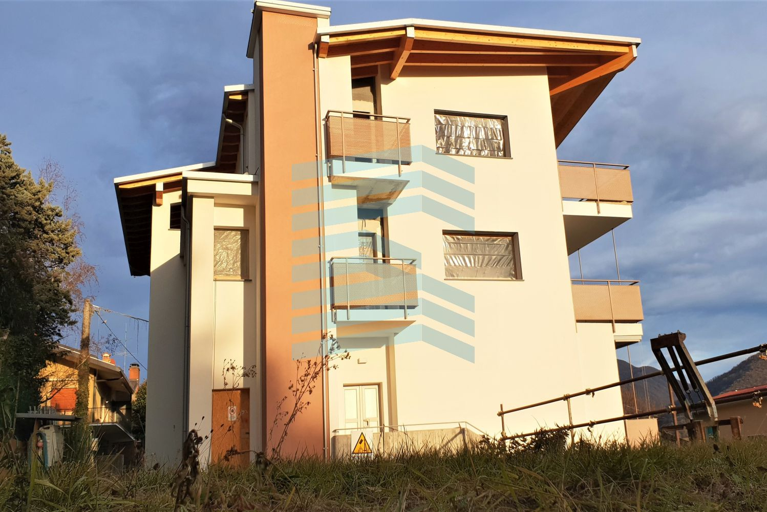 Appartamento in vendita a Alzano Lombardo, 5 locali, prezzo € 515.000 | PortaleAgenzieImmobiliari.it