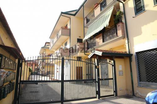 Appartamento in vendita a Vitulazio, 4 locali, prezzo € 95.000 | CambioCasa.it