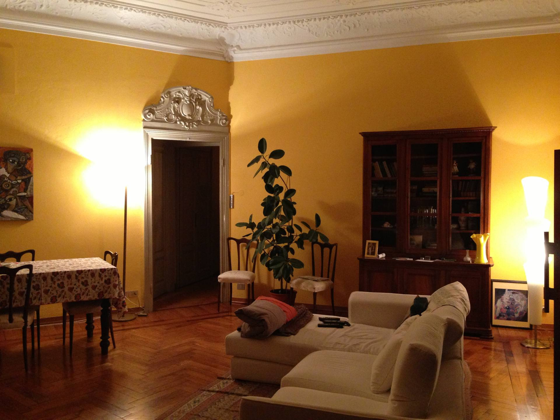 Appartamento in affitto a Novara, 4 locali, zona Zona: Centro, prezzo € 1.500 | CambioCasa.it