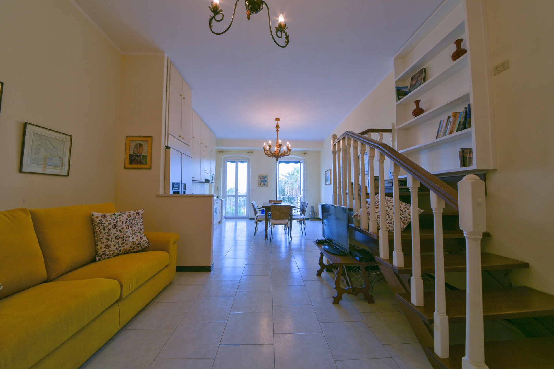 Appartamento in affitto a Varazze, 3 locali, zona Località: Varazze, prezzo € 900 | PortaleAgenzieImmobiliari.it