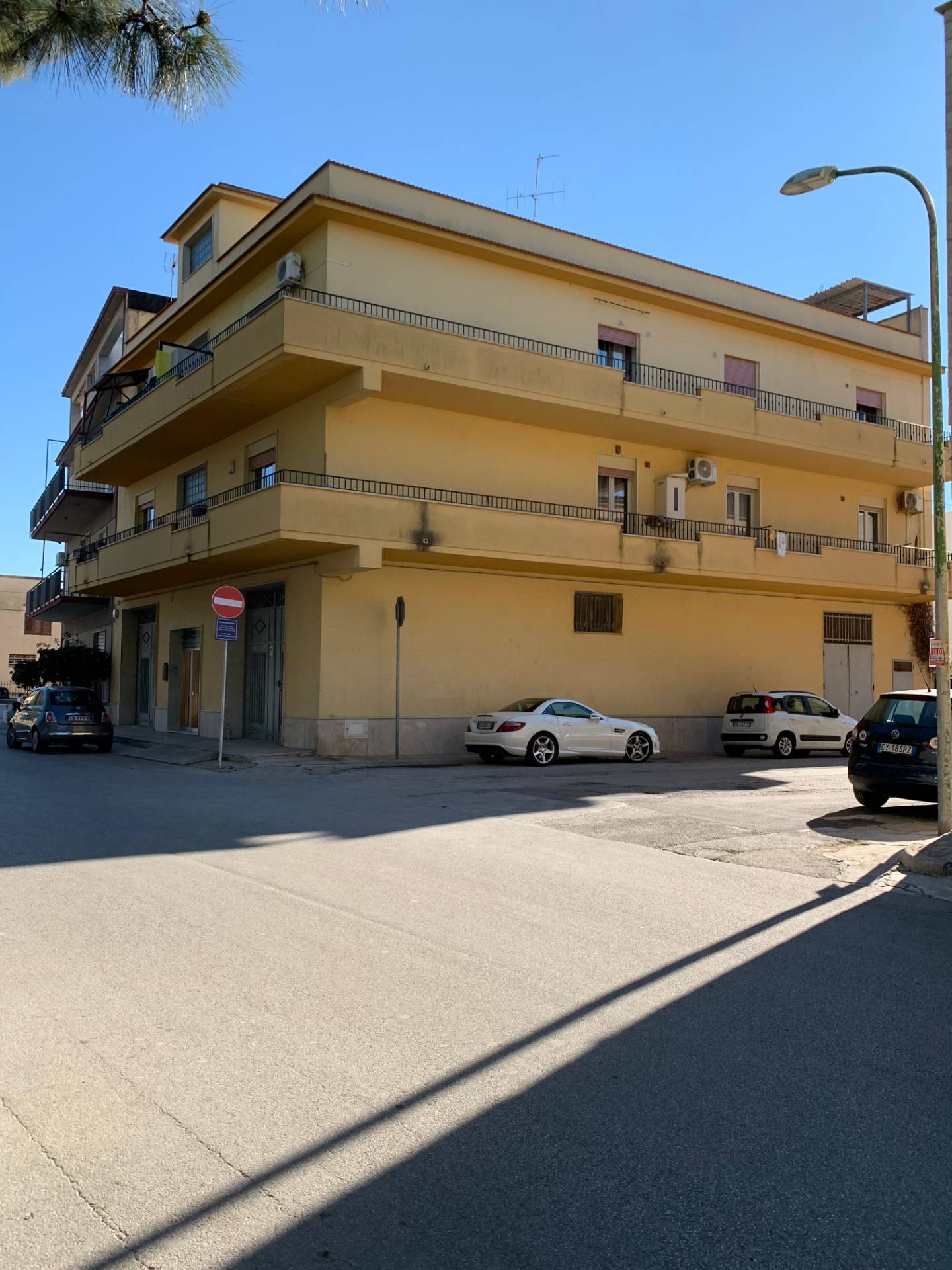Appartamento in vendita a Castelvetrano, 4 locali, zona Località: CastelvetranoCitt?, prezzo € 85.000 | PortaleAgenzieImmobiliari.it