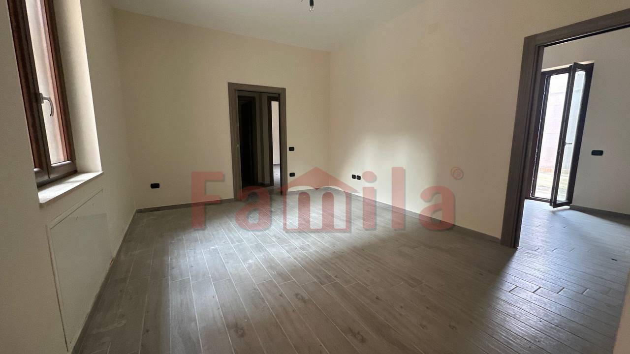 Appartamento in vendita a Quadrelle, 3 locali, prezzo € 105.000 | PortaleAgenzieImmobiliari.it