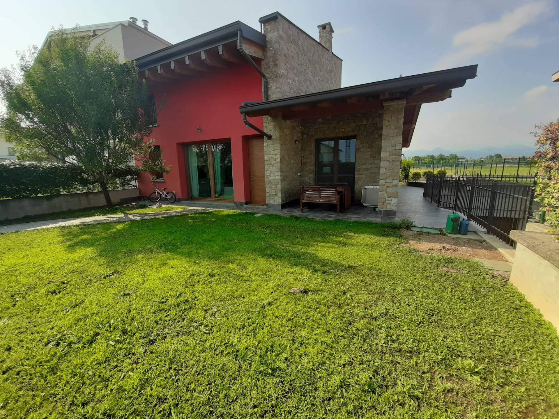 Villa a Schiera in vendita a Grassobbio, 4 locali, prezzo € 429.000 | PortaleAgenzieImmobiliari.it