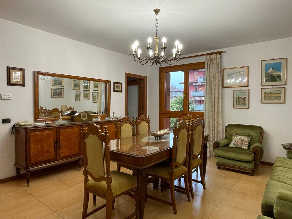 Appartamento in vendita a Seriate, 3 locali, prezzo € 260.000 | PortaleAgenzieImmobiliari.it