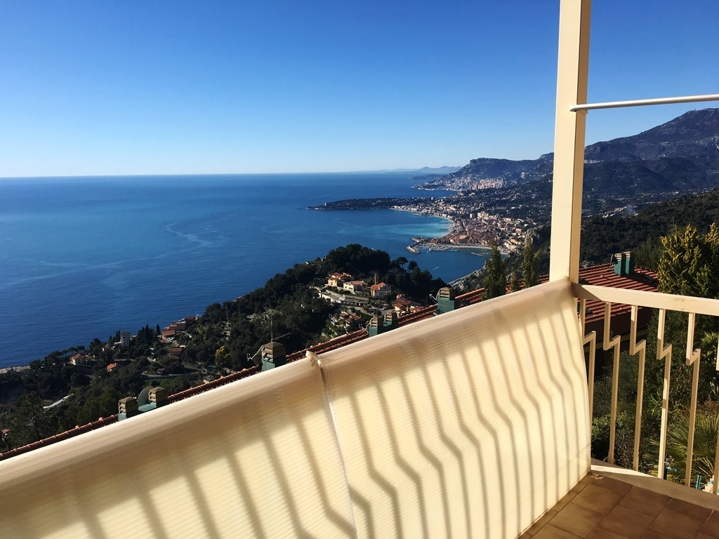Appartamento in vendita a Ventimiglia, 6 locali, prezzo € 180.000 | PortaleAgenzieImmobiliari.it