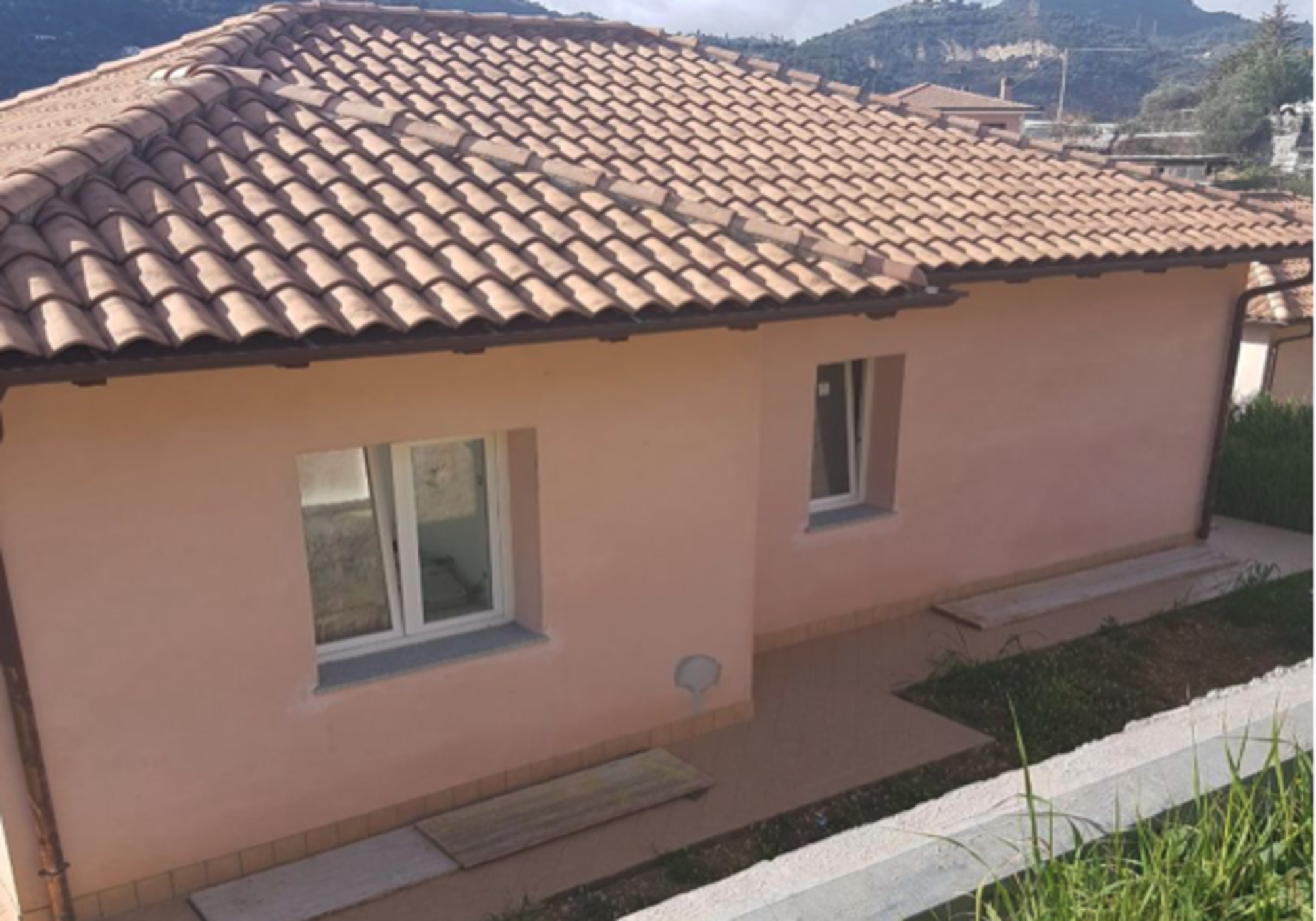 Villa in vendita a Camporosso, 5 locali, prezzo € 360.000 | PortaleAgenzieImmobiliari.it