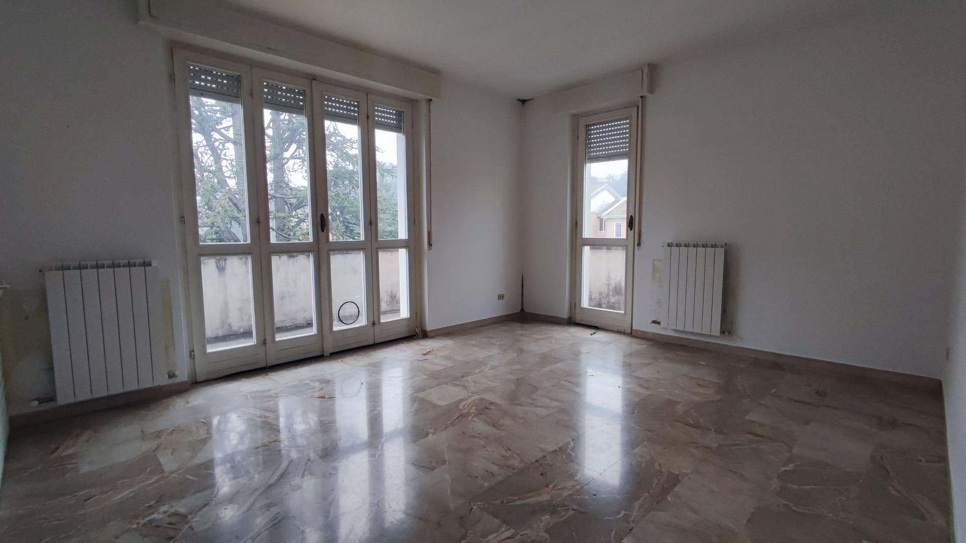 Appartamento in vendita a Cassano Magnago, 3 locali, prezzo € 78.000 | PortaleAgenzieImmobiliari.it
