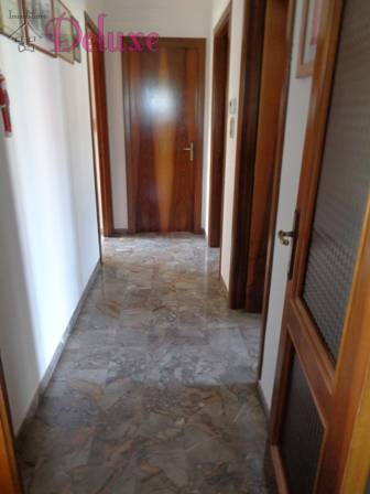 Appartamento in vendita a Macerata, 5 locali, zona ioni, prezzo € 160.000 | PortaleAgenzieImmobiliari.it