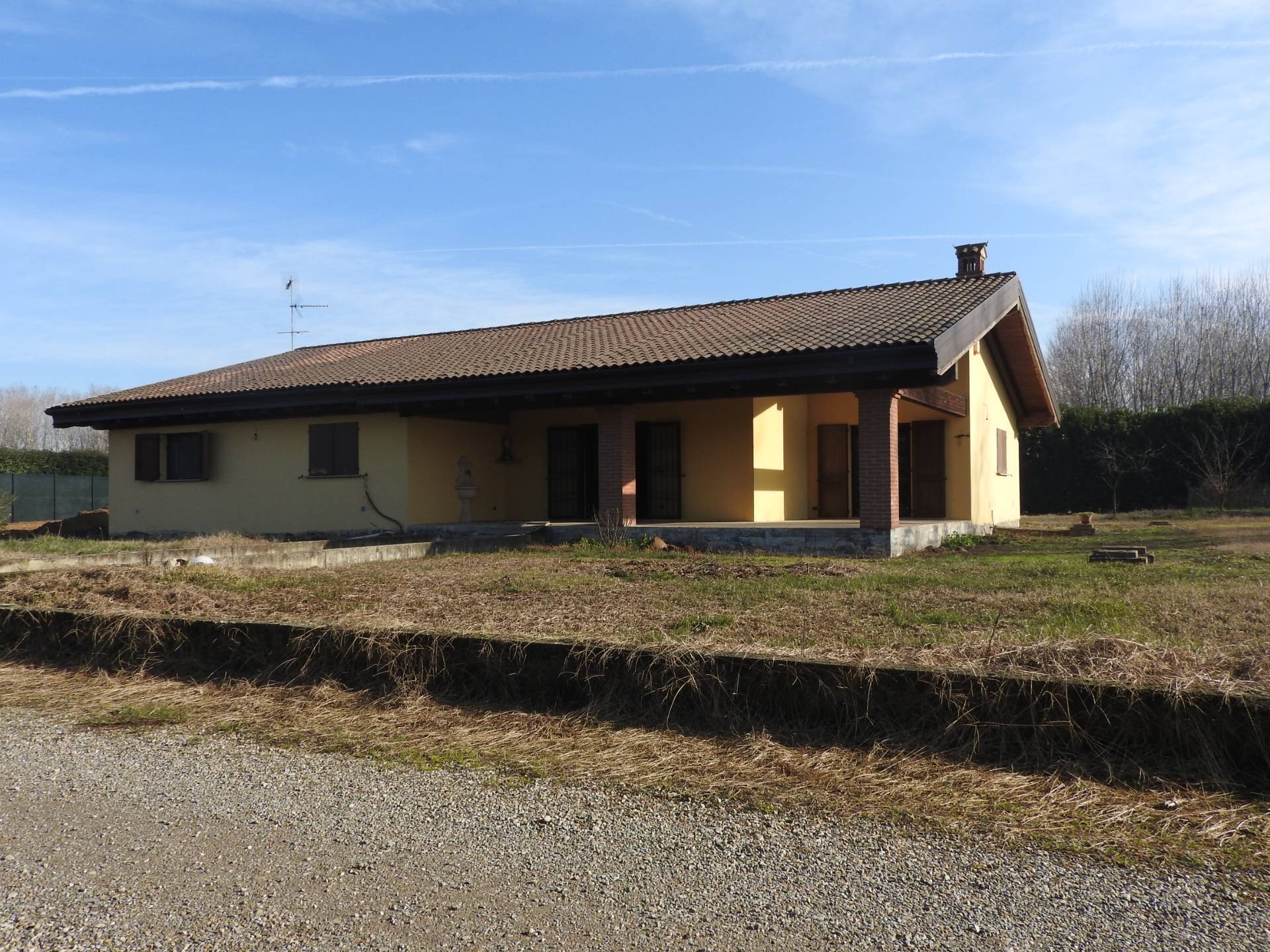 Rustico / Casale in vendita a Bubbiano, 5 locali, prezzo € 449.000 | PortaleAgenzieImmobiliari.it