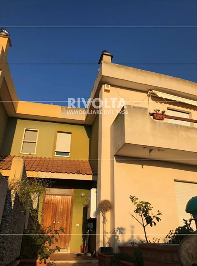 Villa in vendita a Civitavecchia, 5 locali, prezzo € 134.437 | PortaleAgenzieImmobiliari.it