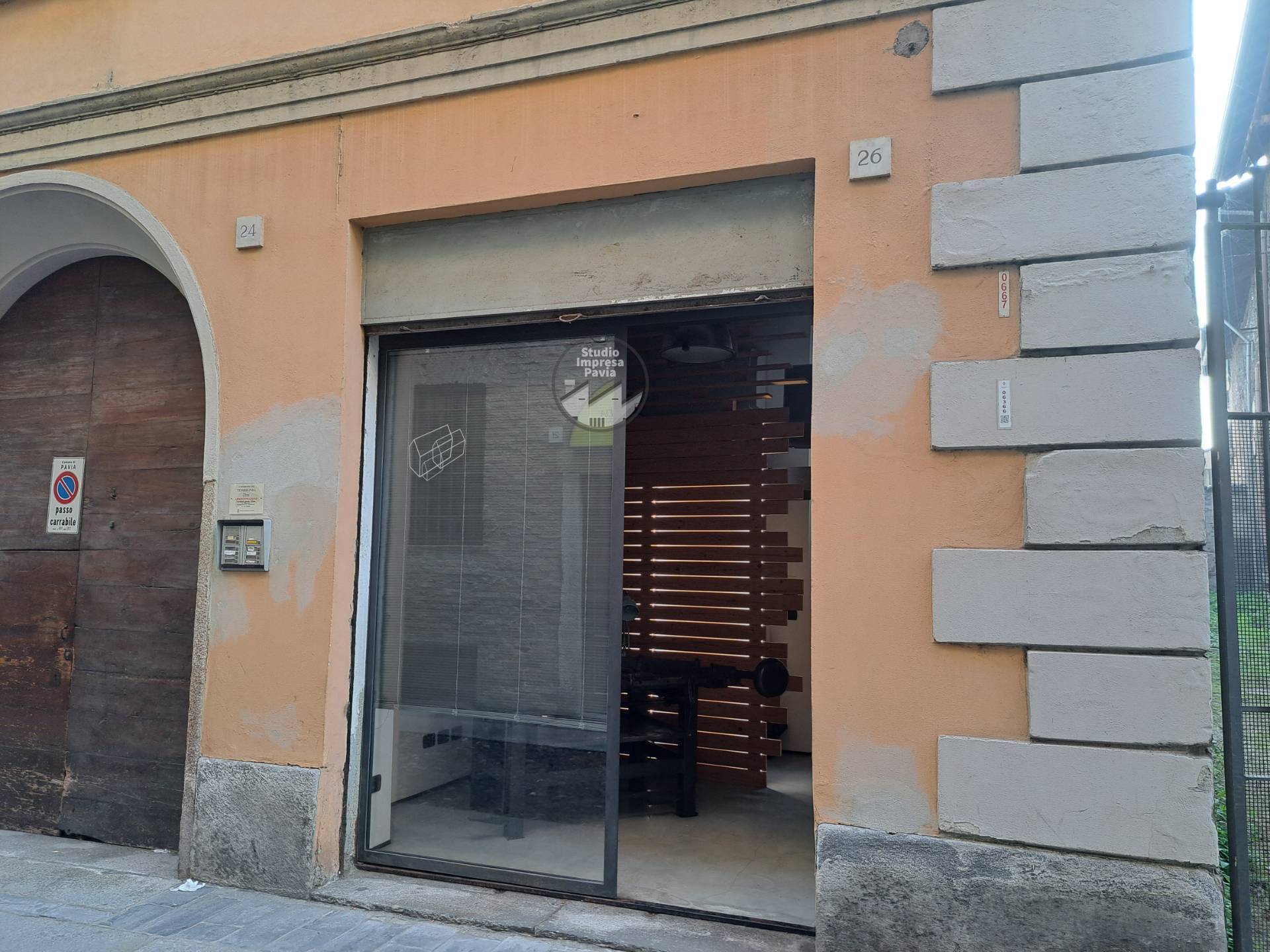 Negozio / Locale in affitto a Pavia, 9999 locali, zona Località: CentroStorico, prezzo € 290 | PortaleAgenzieImmobiliari.it