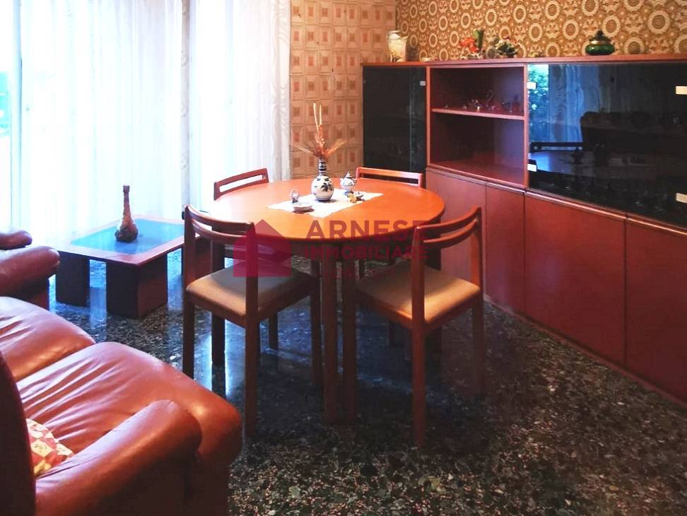Appartamento in vendita a Albissola Marina, 4 locali, prezzo € 270.000 | PortaleAgenzieImmobiliari.it
