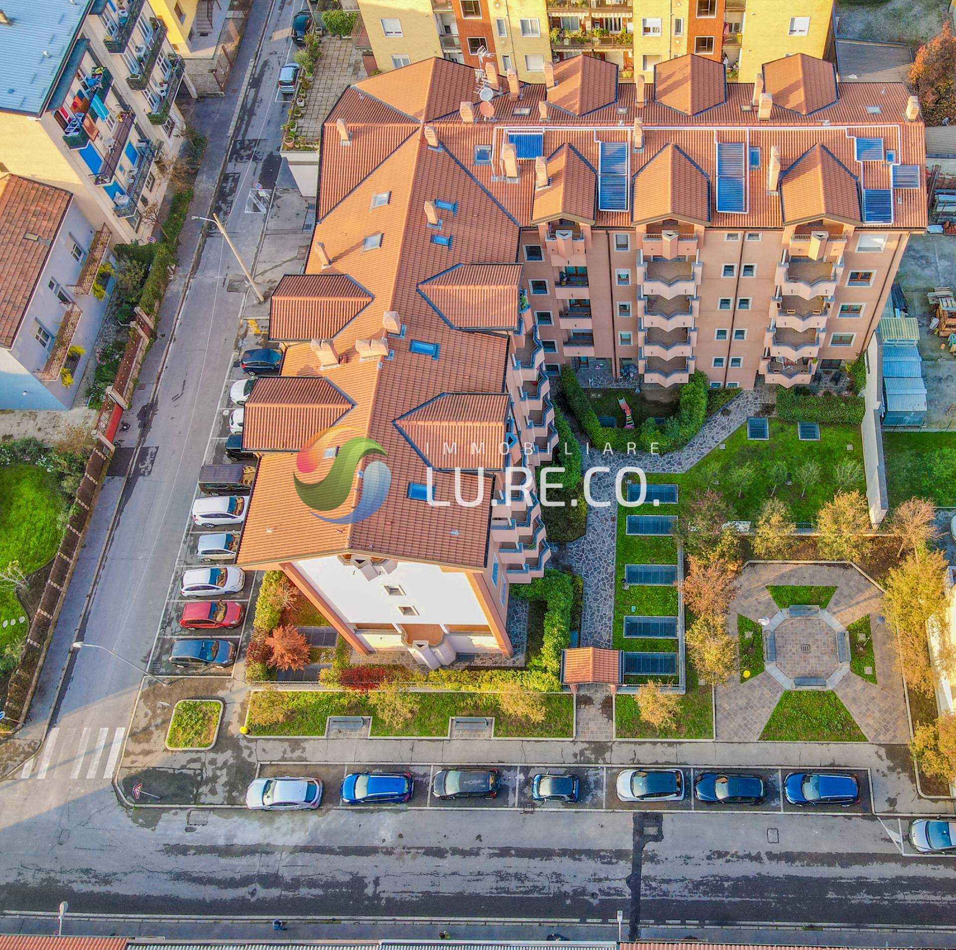 Appartamento in vendita a Muggiò, 4 locali, prezzo € 298.000 | PortaleAgenzieImmobiliari.it