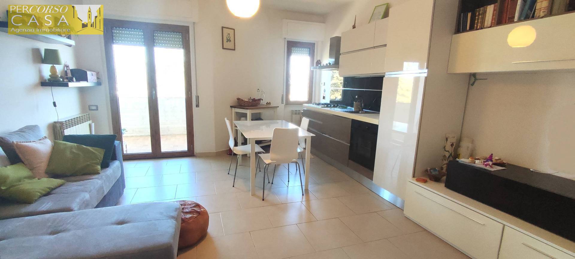 Appartamento in vendita a Torricella Sicura, 4 locali, prezzo € 85.000 | PortaleAgenzieImmobiliari.it