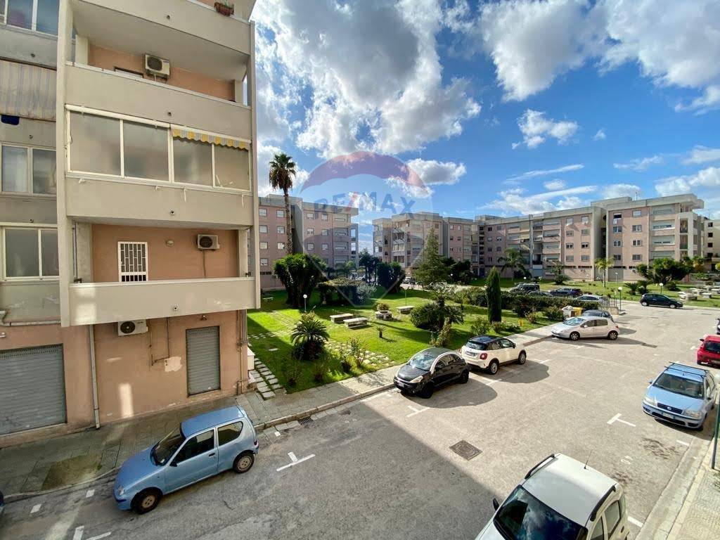Appartamento in vendita a Aversa, 6 locali, prezzo € 160.000 | CambioCasa.it