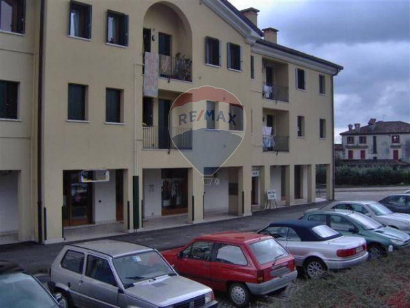 Negozio / Locale in vendita a Castelcucco, 9999 locali, prezzo € 49.000 | CambioCasa.it