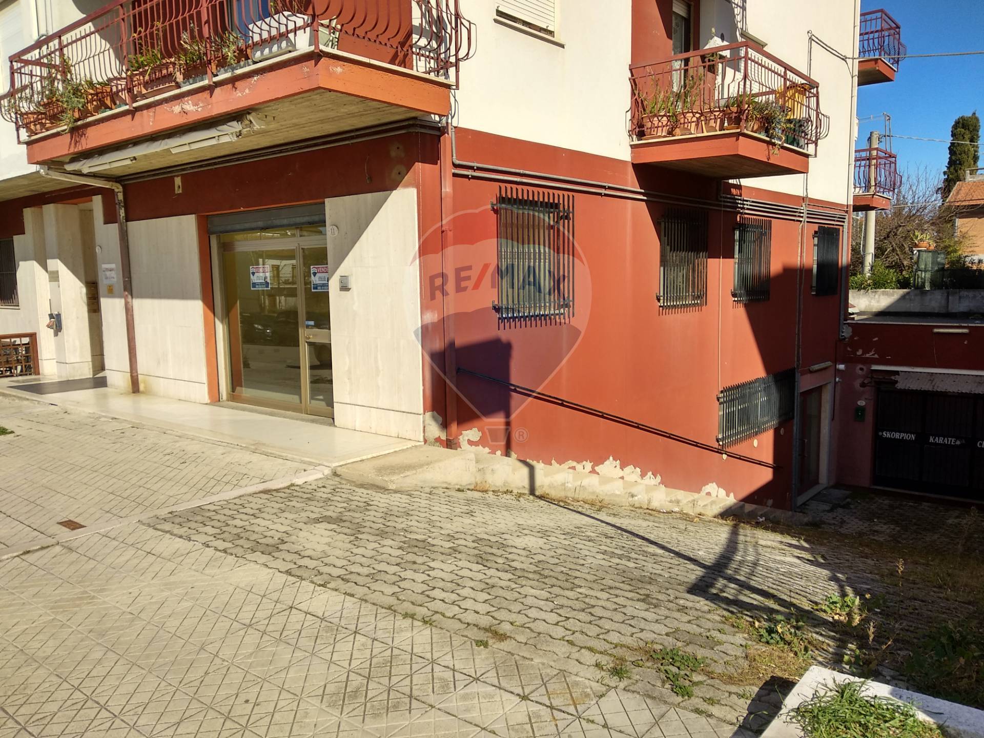 Magazzino in vendita a Fossacesia, 2 locali, prezzo € 40.000 | CambioCasa.it