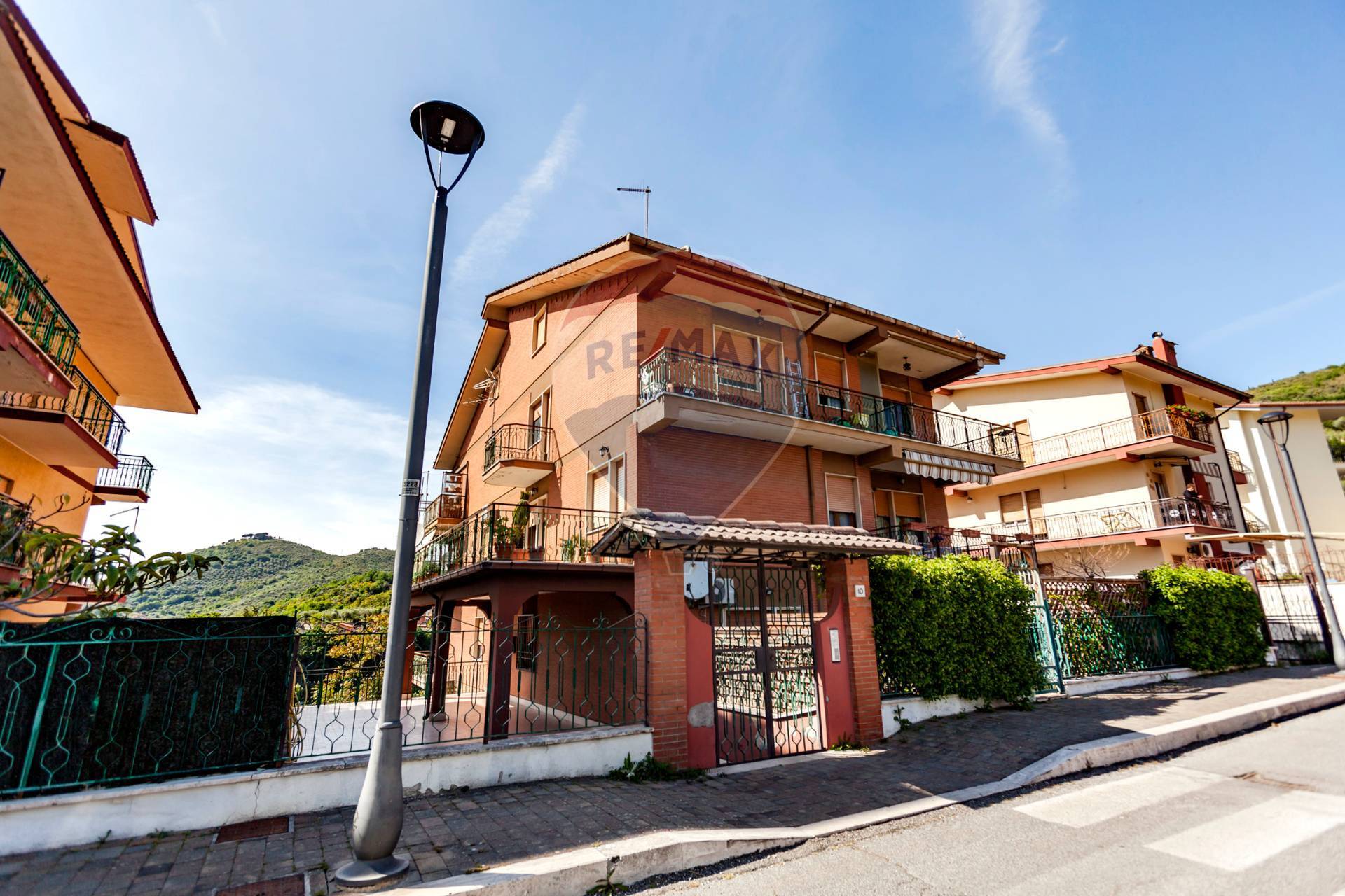 Appartamento in vendita a Poli, 4 locali, prezzo € 160.000 | CambioCasa.it