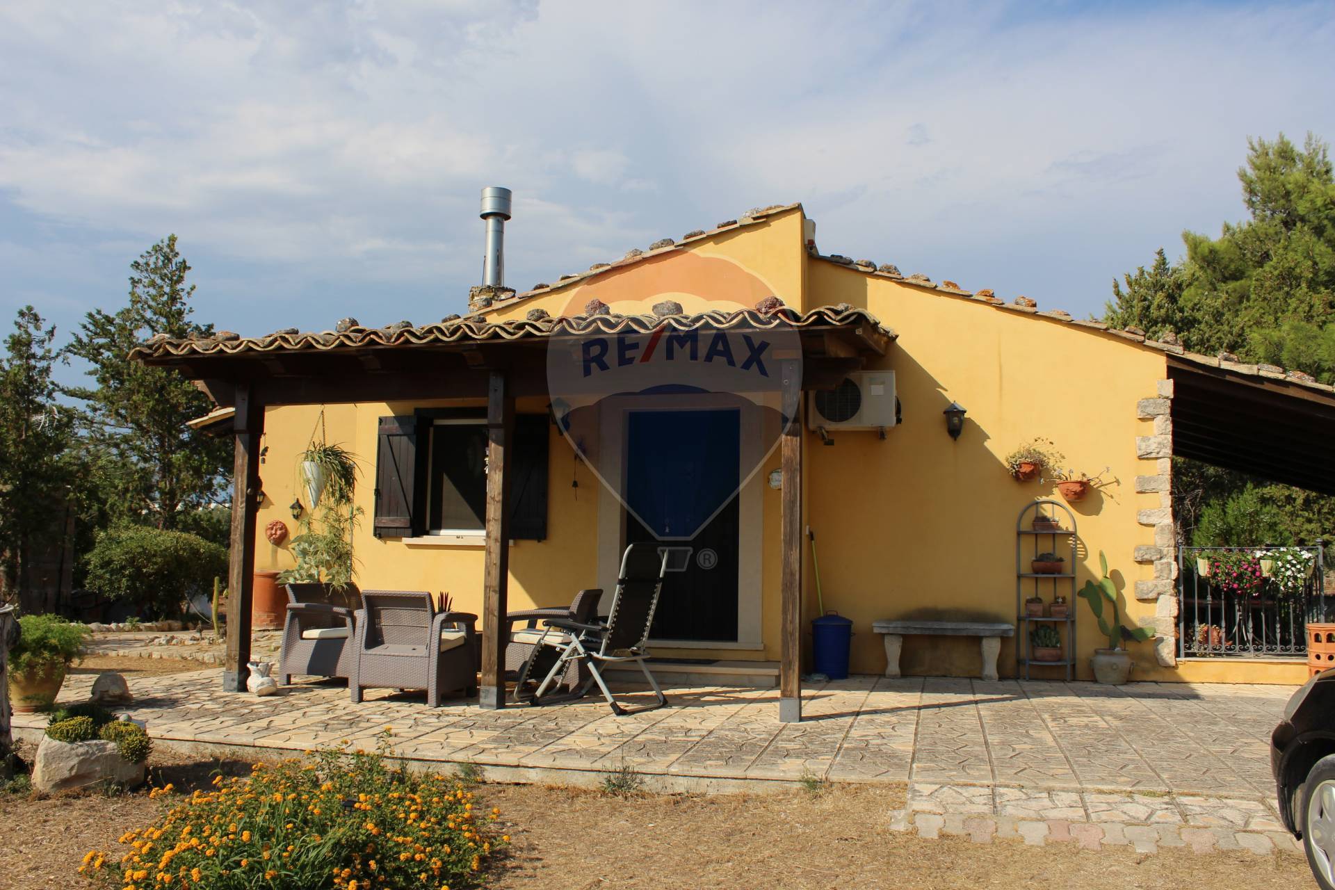Villa in vendita a Chiaramonte Gulfi, 6 locali, prezzo € 210.000 | CambioCasa.it