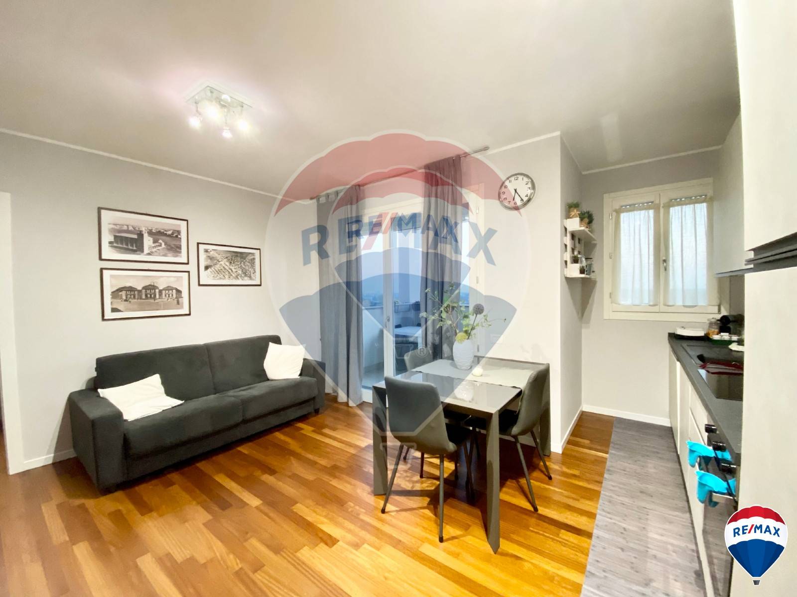 Appartamento in vendita a Lainate, 2 locali, prezzo € 169.000 | CambioCasa.it