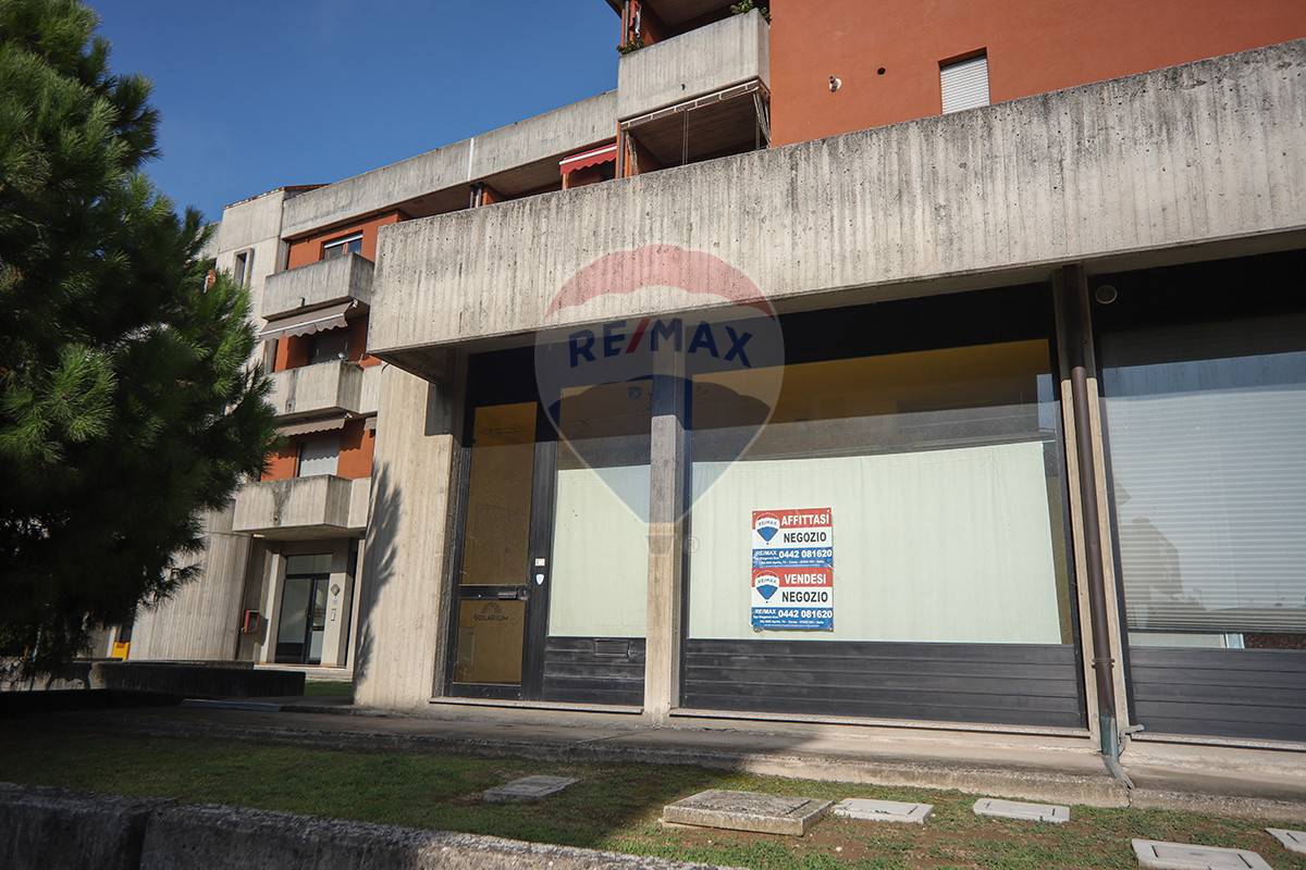 Ufficio / Studio in affitto a Cerea, 9999 locali, prezzo € 460 | CambioCasa.it