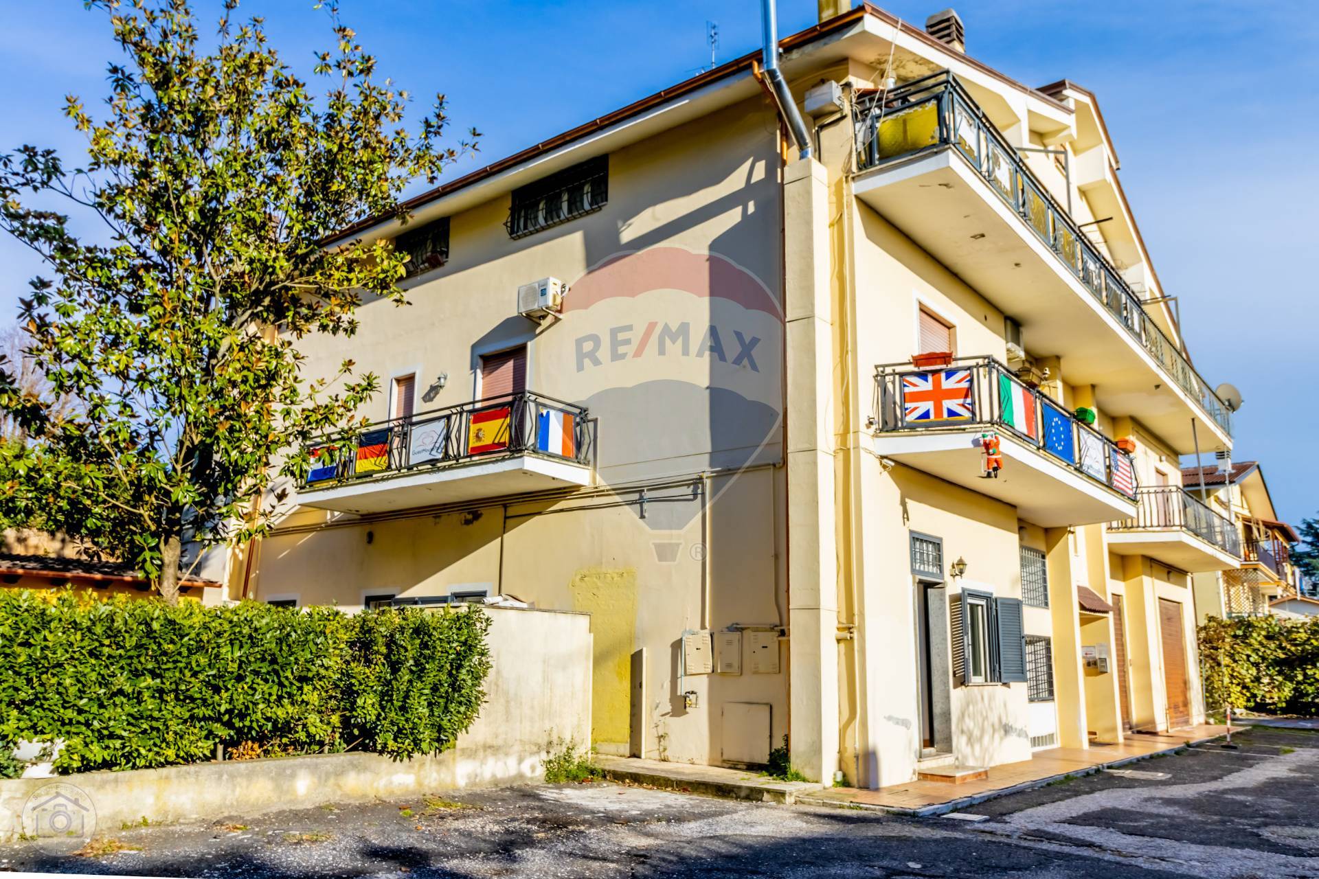 Appartamento in vendita a Valmontone, 3 locali, prezzo € 85.000 | CambioCasa.it