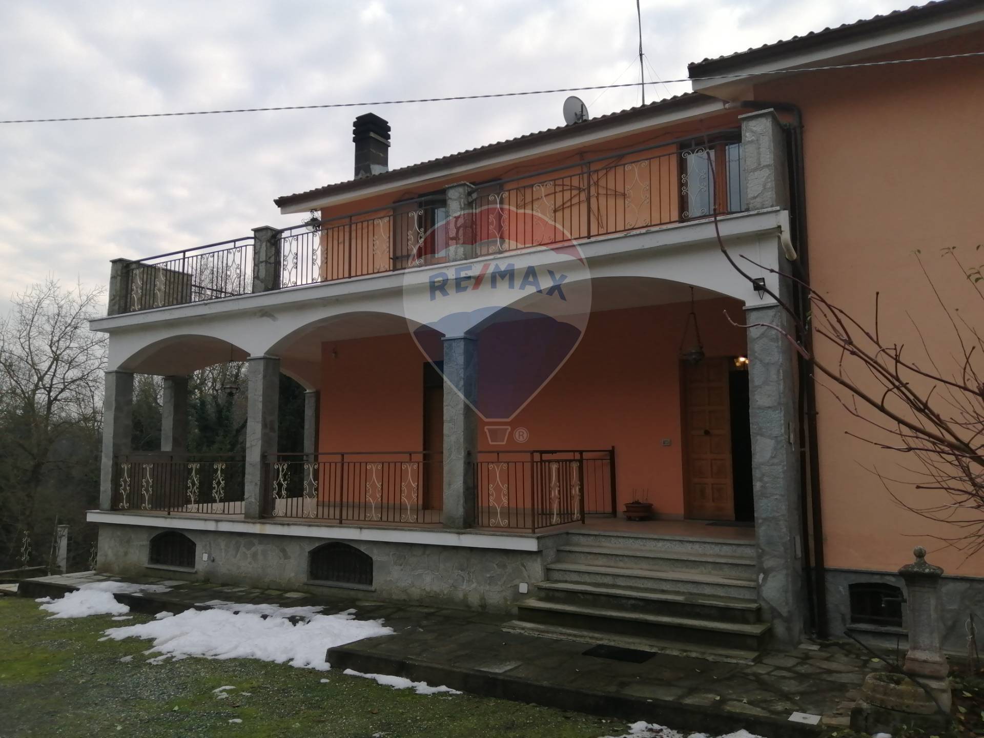 Villa Bifamiliare in vendita a Strevi, 8 locali, prezzo € 273.000 | CambioCasa.it