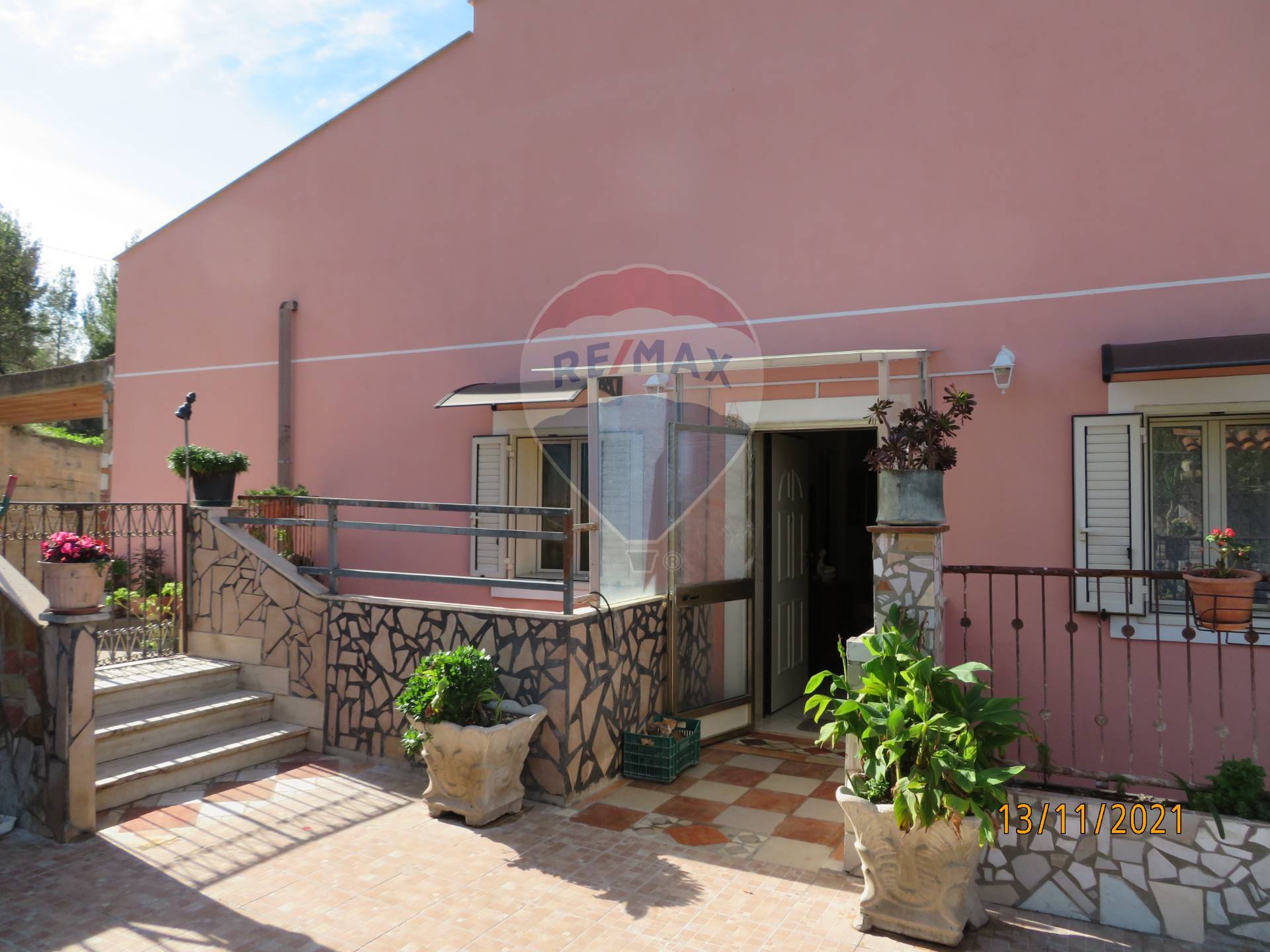 Appartamento in vendita a Chiaramonte Gulfi, 6 locali, prezzo € 299.000 | CambioCasa.it