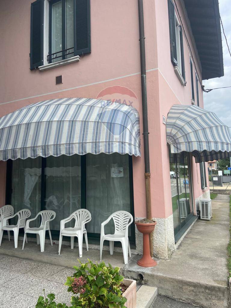 Negozio / Locale in vendita a Varese, 9999 locali, zona Zona: Schiranna, prezzo € 138.000 | CambioCasa.it