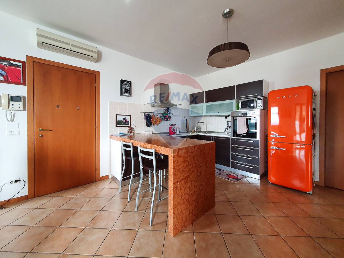 Appartamento in affitto a Caldiero, 3 locali, zona Zona: Caldierino, prezzo € 750 | CambioCasa.it