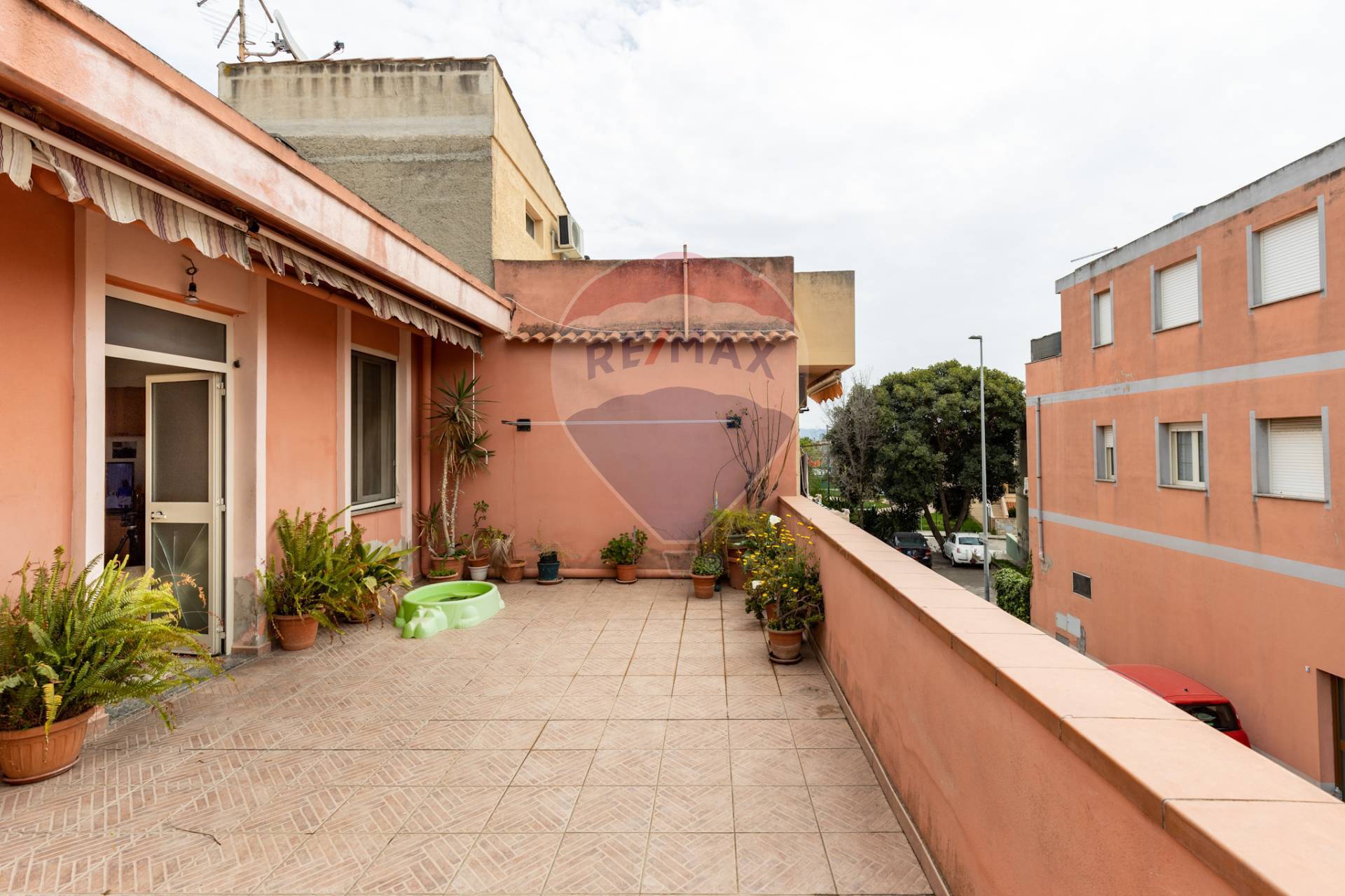 Appartamento in vendita a Monserrato, 6 locali, prezzo € 135.000 | PortaleAgenzieImmobiliari.it