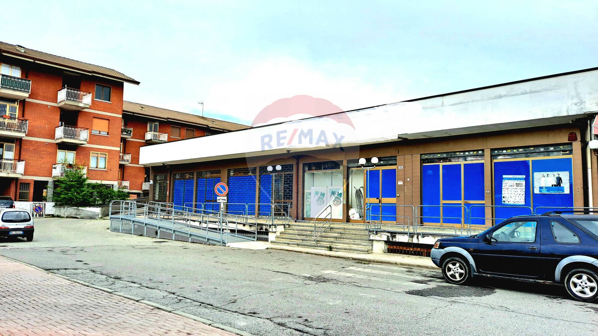 Negozio / Locale in vendita a Leini, 9999 locali, prezzo € 550.000 | CambioCasa.it